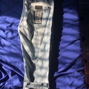 KSUBI CHITCH JEAN
PUNK BLUE